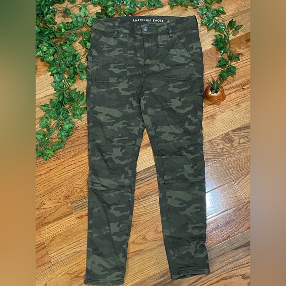 American Eagle High Rise Camo Jegging size 10 - Picture 2 of 7